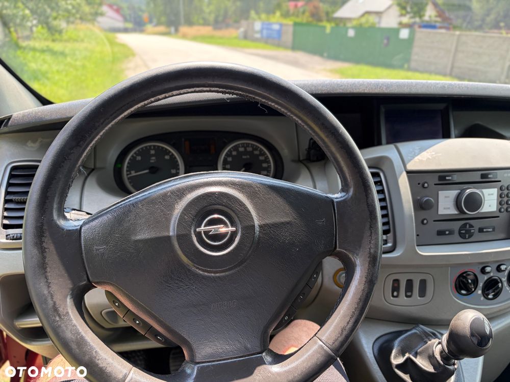 Opel Vivaro L2H1 2.9t - 28