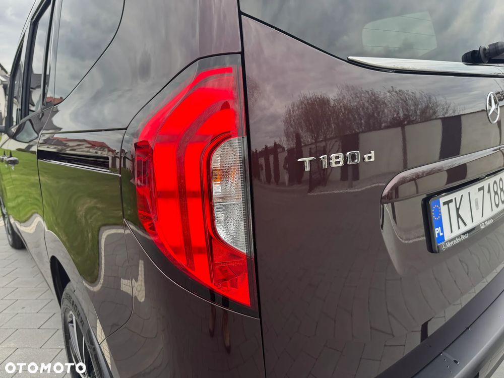 Mercedes-Benz Klasa T 180 d Progressive - 10