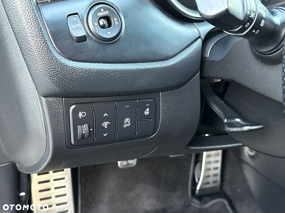 Kia Ceed 1.6 CRDi 136 ISG GT Line - 17