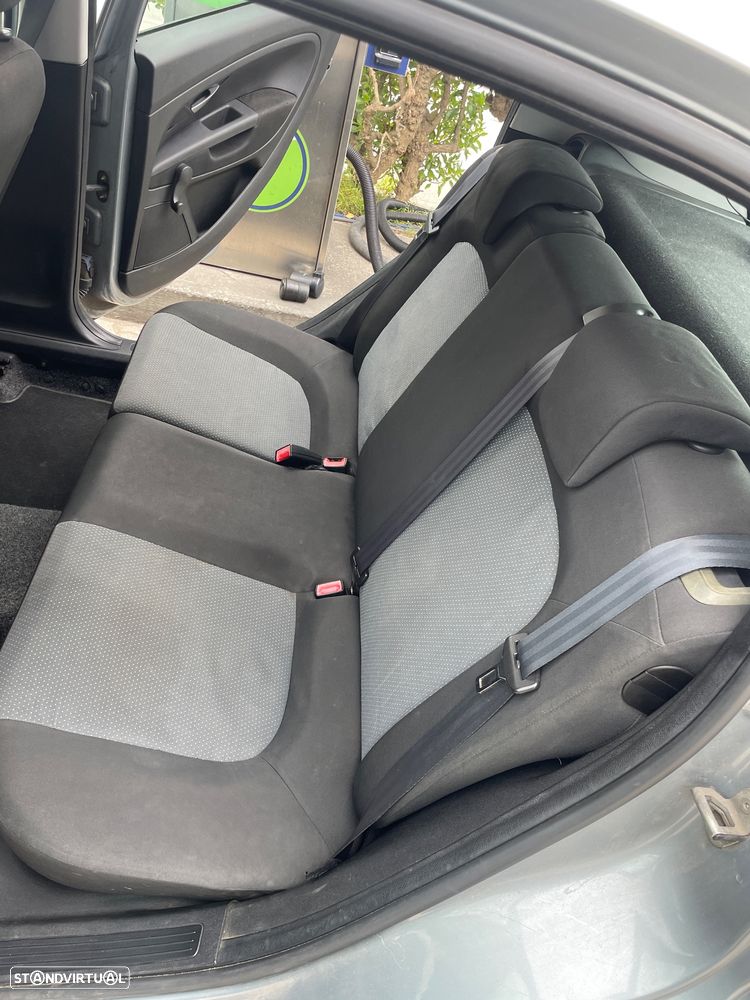 Fiat Grande Punto 1.3 M-Jet Dynamic - 8