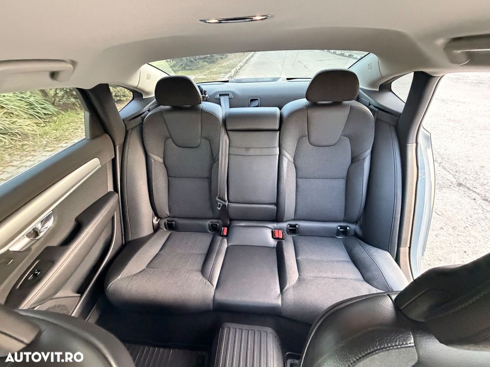Volvo S90 D4 Geartronic Momentum - 19