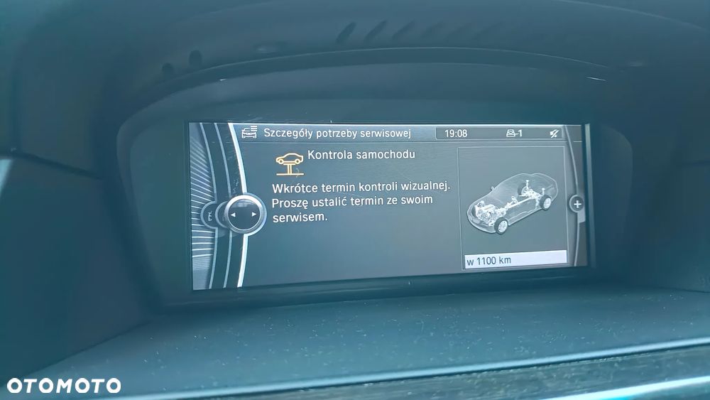 BMW Seria 5 540i - 22
