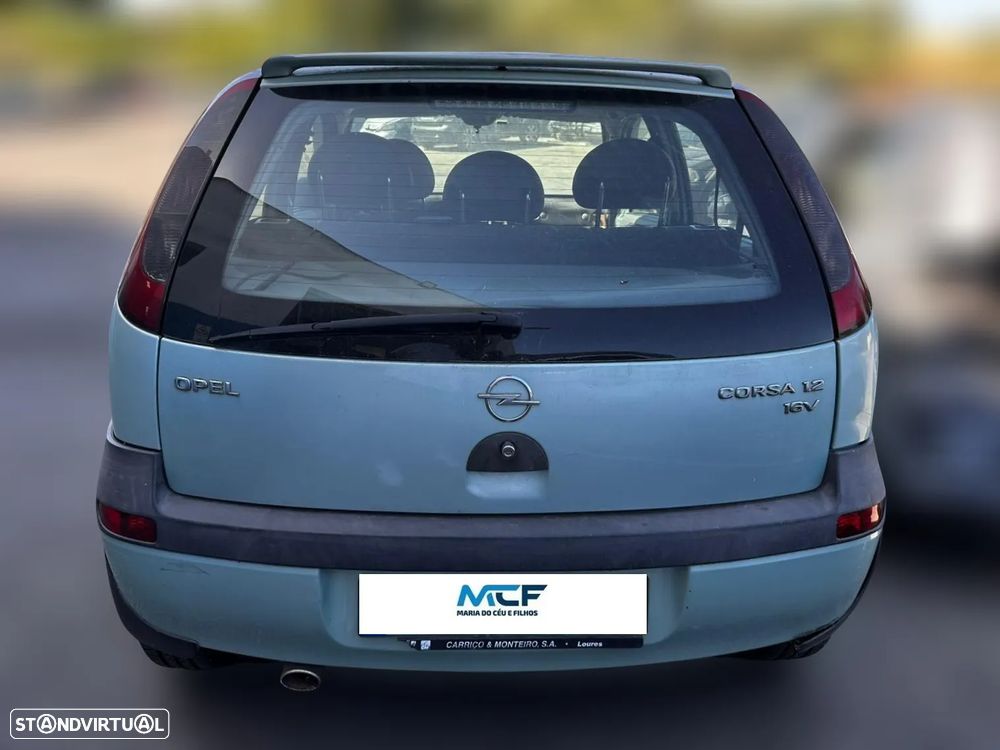 Opel Corsa C 1.2 de 2002 para peças - 3