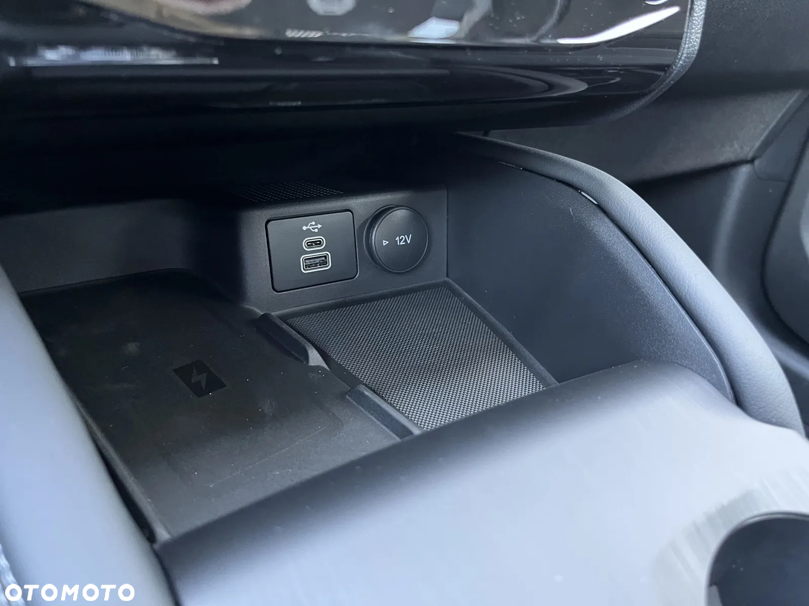 Ford Kuga 2.5 FHEV FWD Active X eCVT - 23