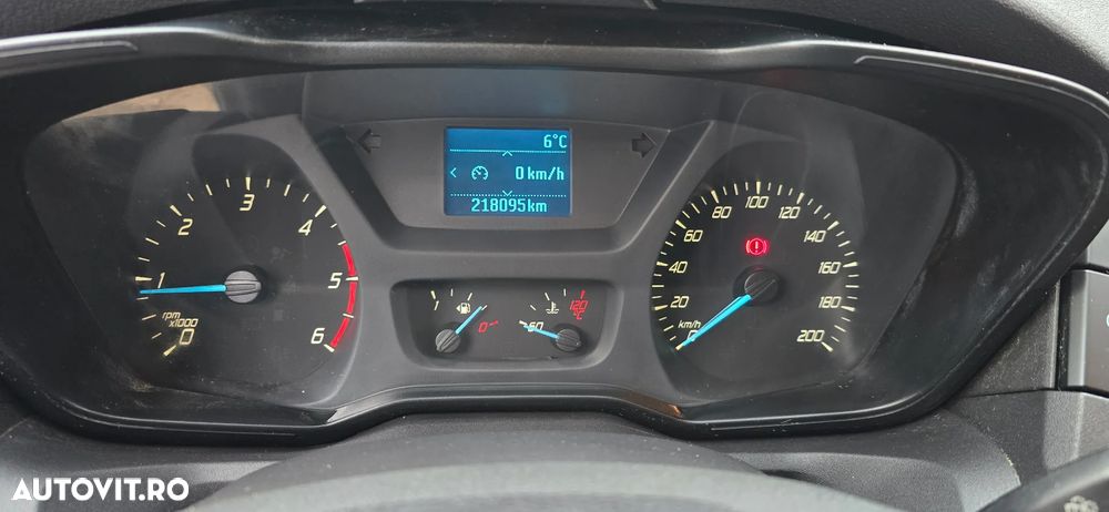 Ford Transit - 10