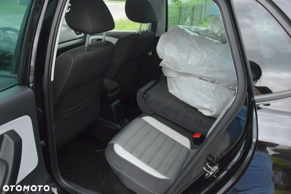 Volkswagen Polo Cross - 15