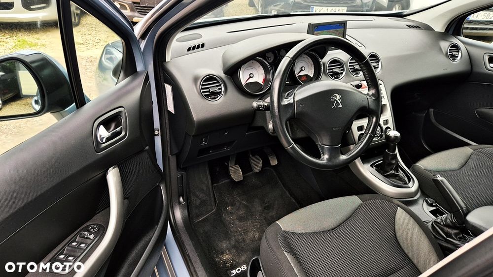 Peugeot 308 1.6 Premium - 27