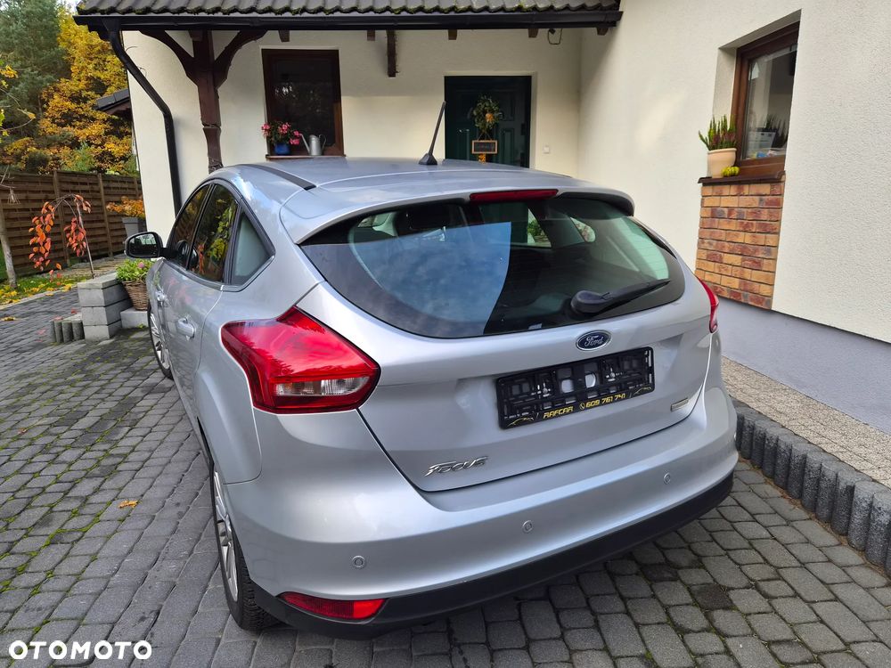 Ford Focus 1.0 EcoBoost Edition - 36