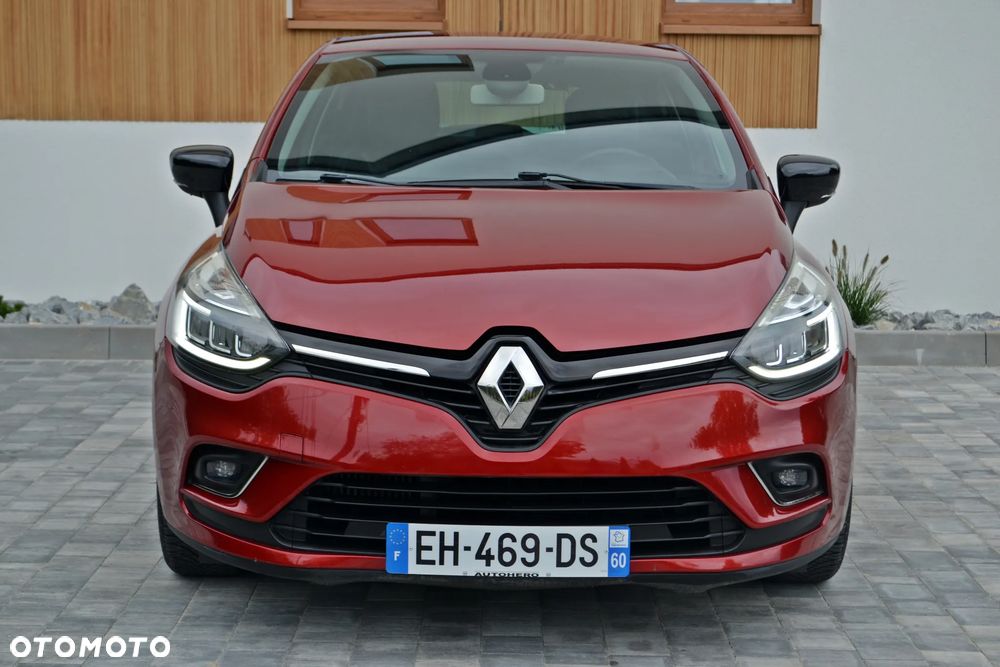 Renault Clio - 16