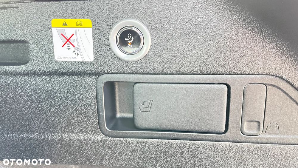 Ford Focus 2.0 EcoBlue STart-Stopp-System ST-LINE - 21