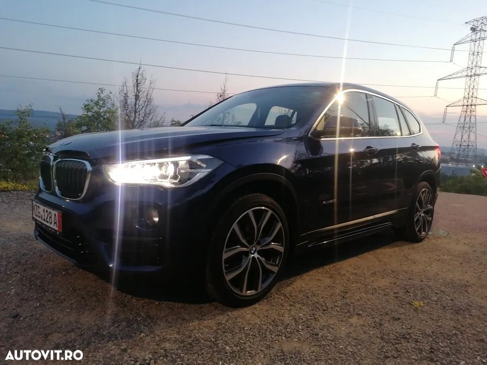 BMW X1 xDrive20i AT Sport Line - 8