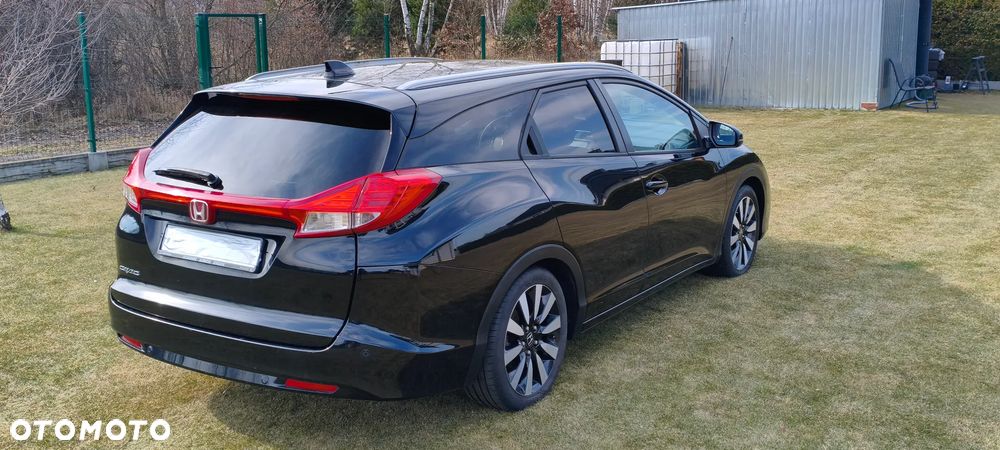 Honda Civic 1.6 i-DTEC Lifestyle (ADAS) - 3