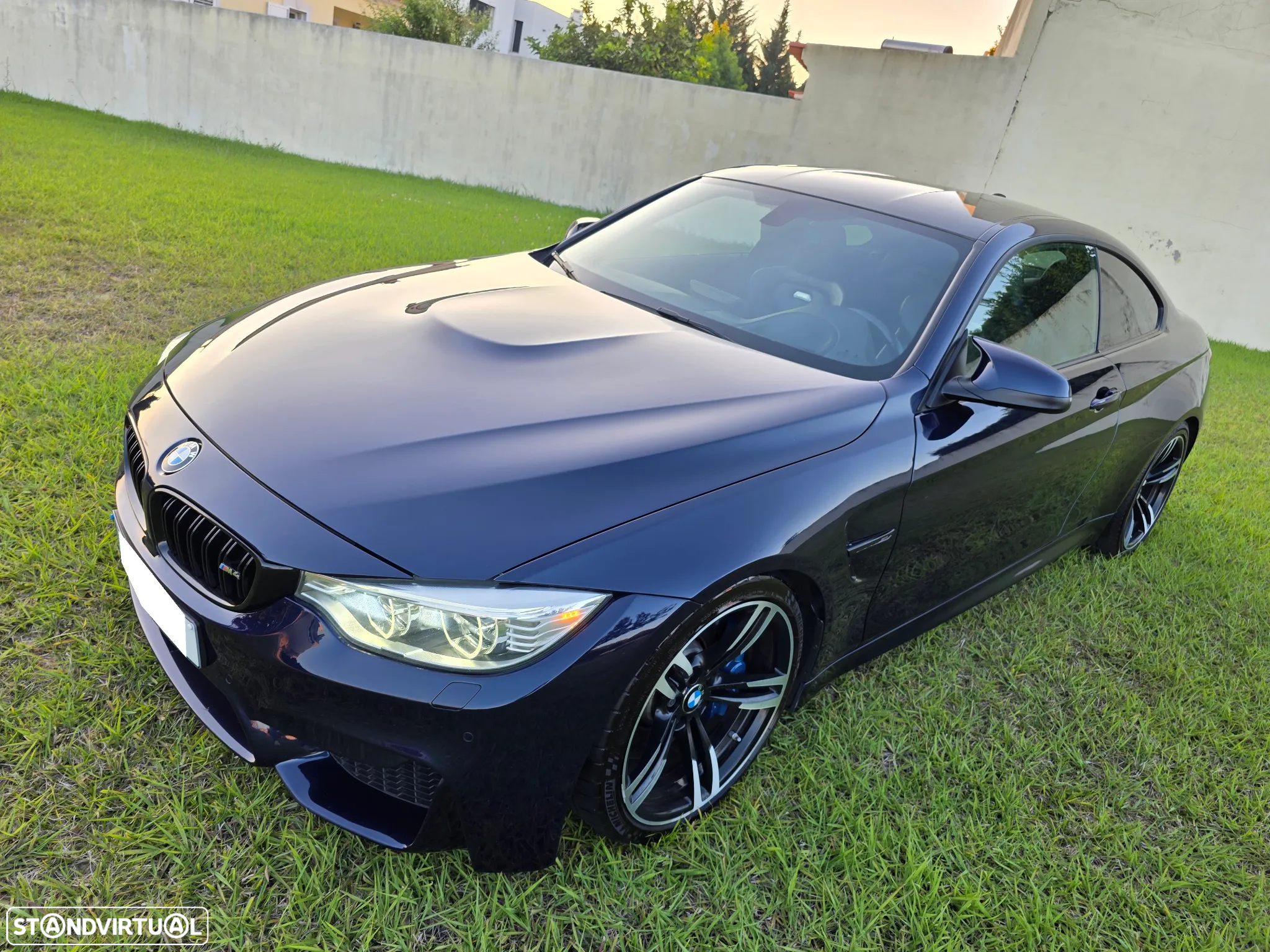 BMW M4 Auto - 16