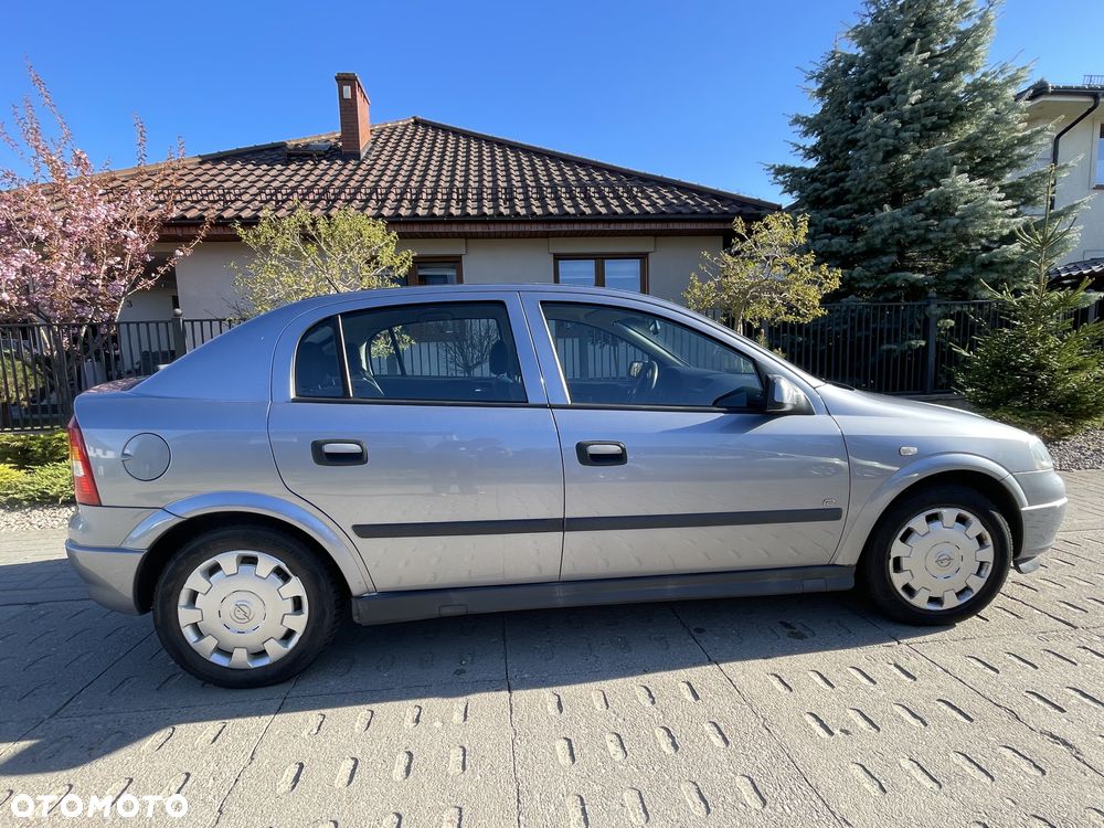 Opel Astra - 3