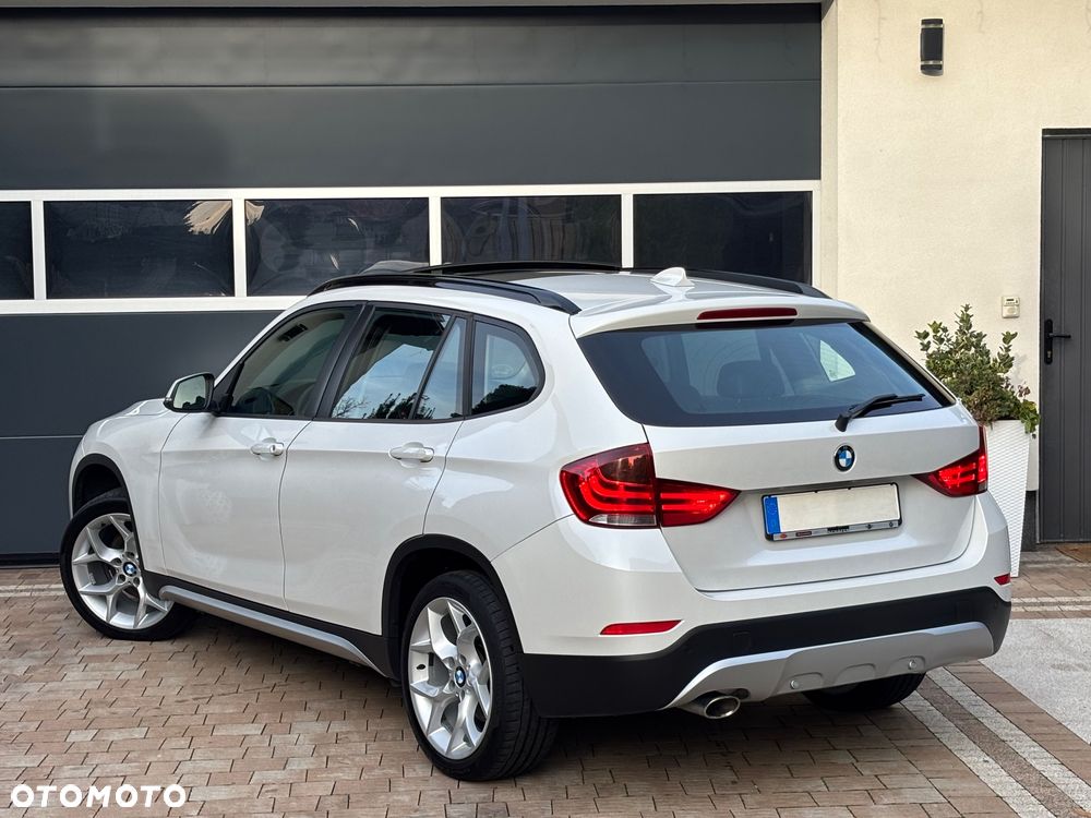BMW X1 xDrive20d xLine - 9