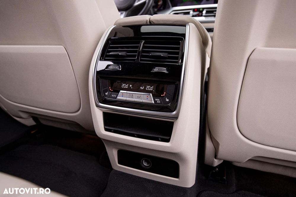 BMW X6 xDrive40d AT MHEV - 37