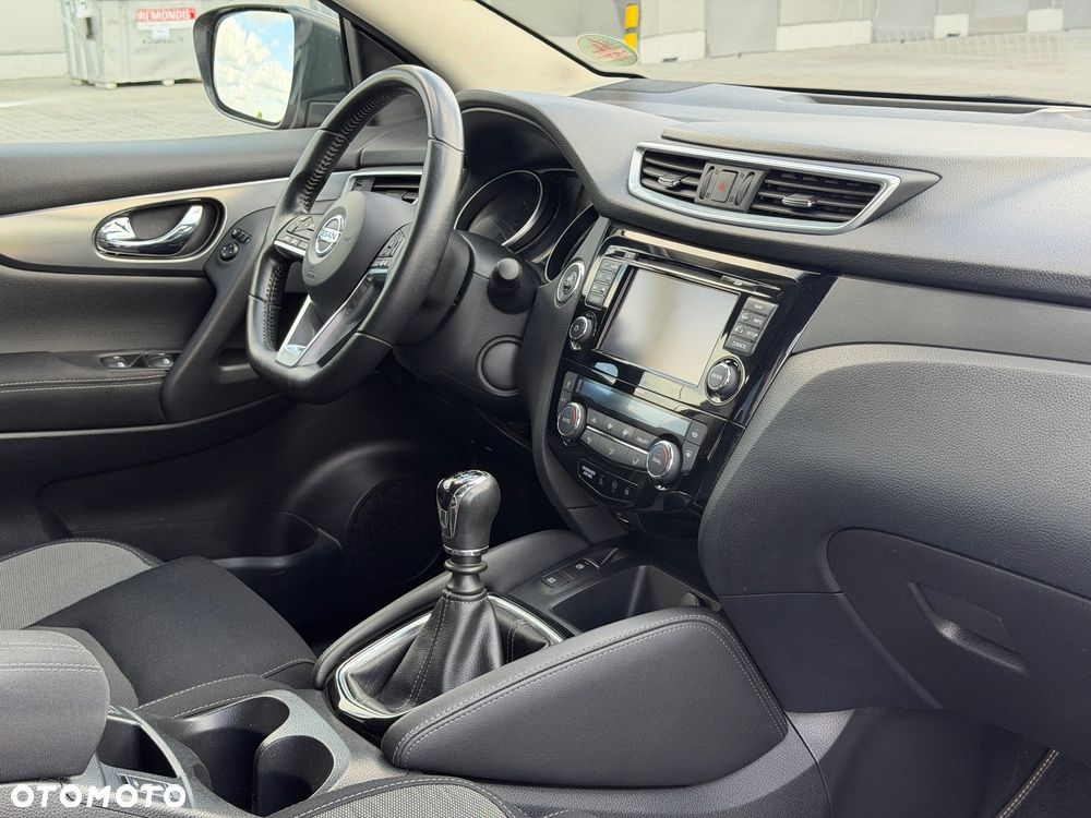 Nissan Qashqai 1.6 DIG-T N-Connecta - 8