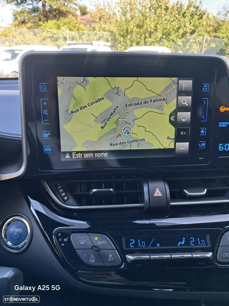 Toyota C-HR 1.8 HSD Comfort - 16