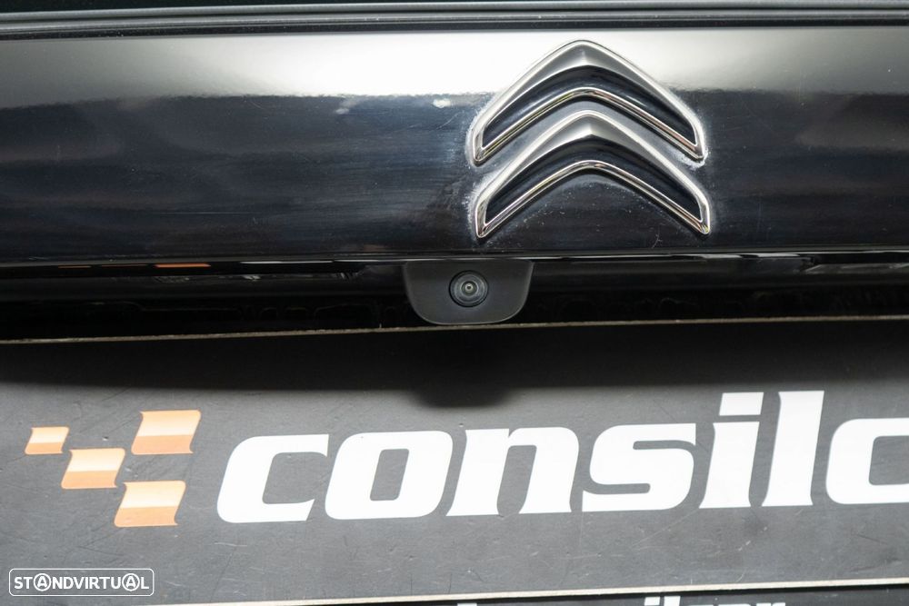 Citroën C4 1.2 PureTech Shine EAT8 - 16