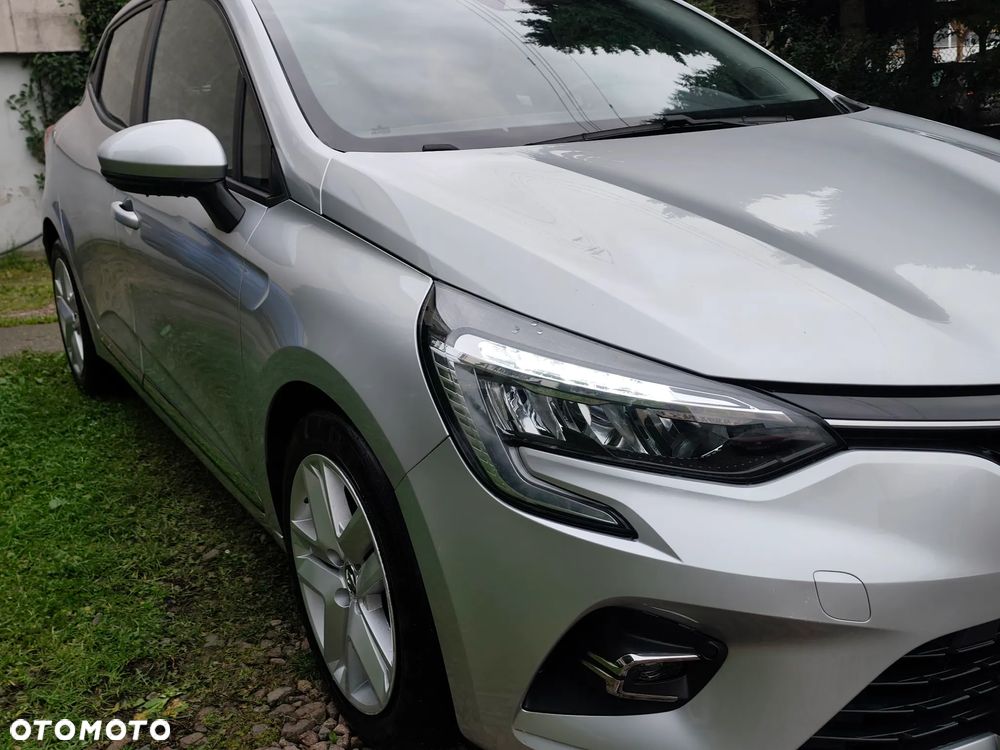 Renault Clio BLUE dCi 100 BUSINESS EDITION - 16