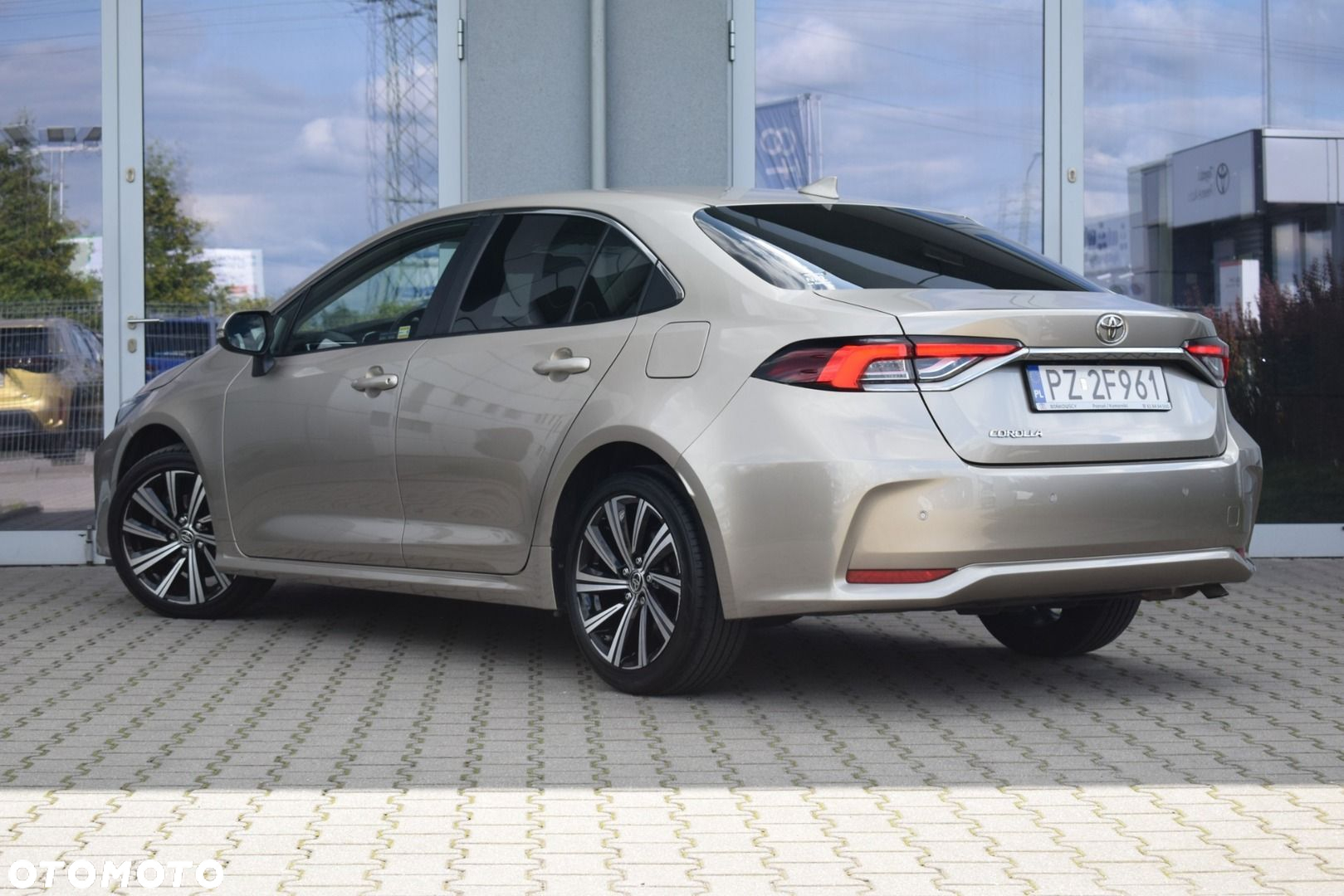 Toyota Corolla - 9