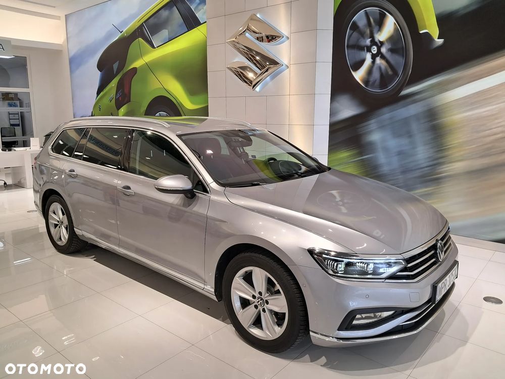 Volkswagen Passat 2.0 TSI Elegance DSG - 1