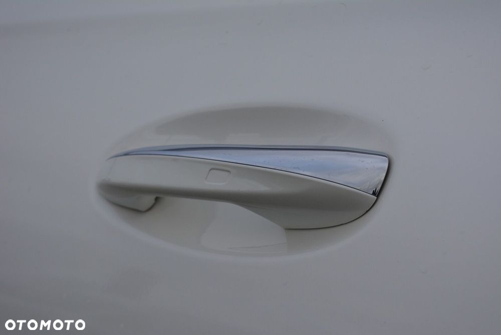 Mercedes-Benz GLE - 19