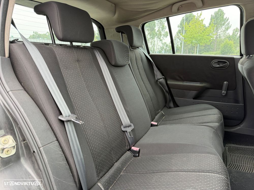Renault Mégane 1.5 dCi L. Dynamique - 7
