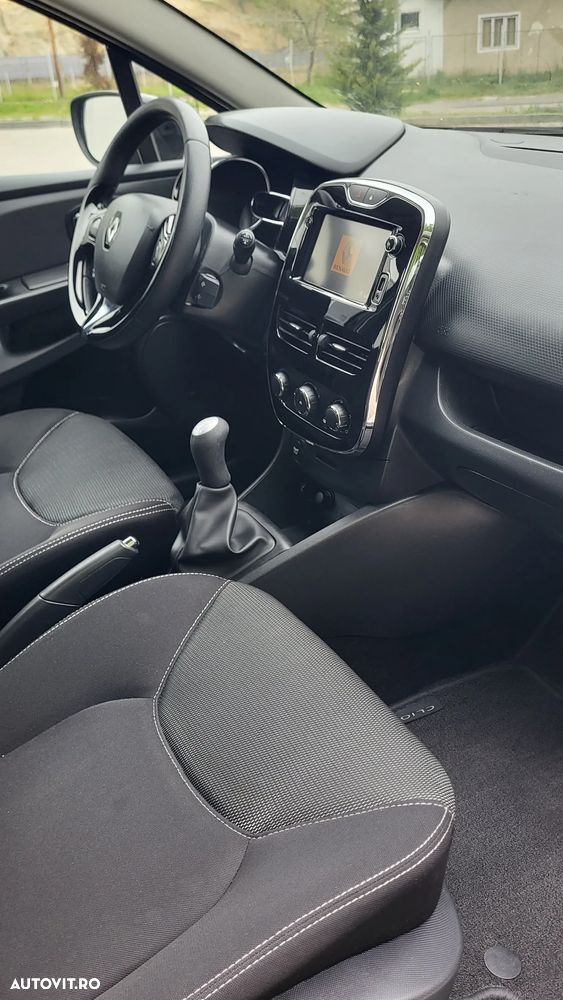 Renault Clio dCi 90 Dynamique - 10