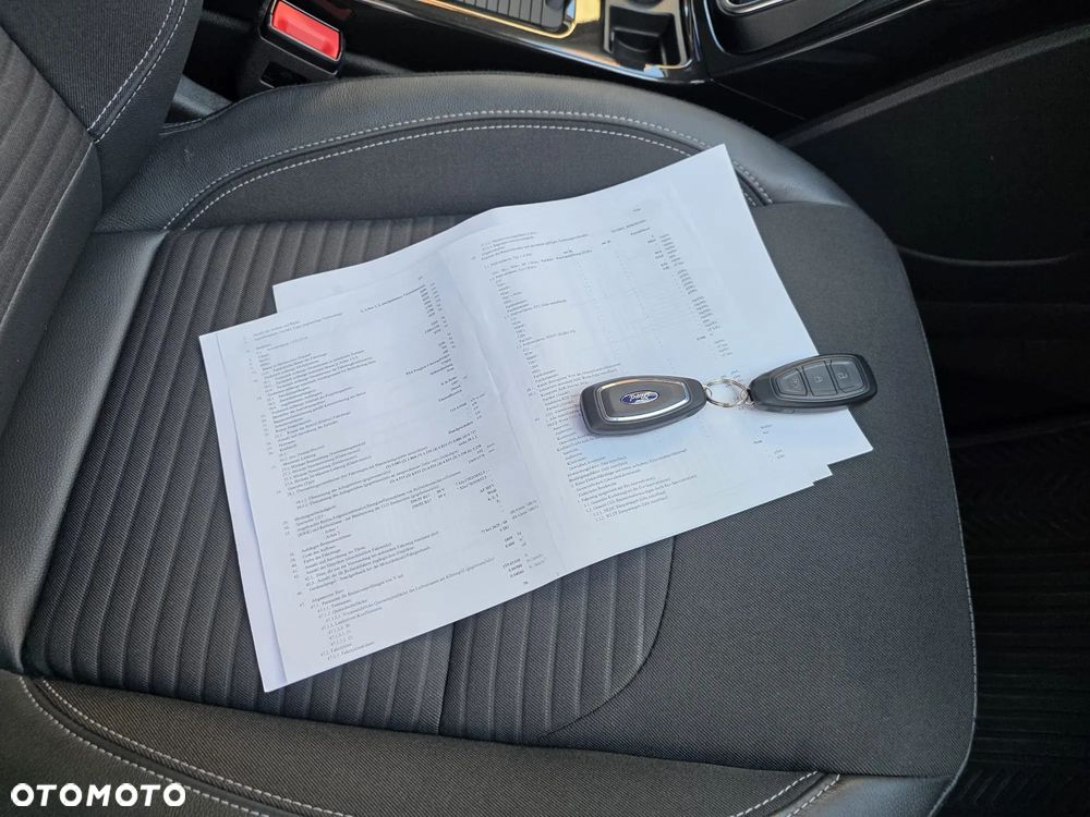 Ford Kuga 2.0 TDCi 4x4 Trend - 28