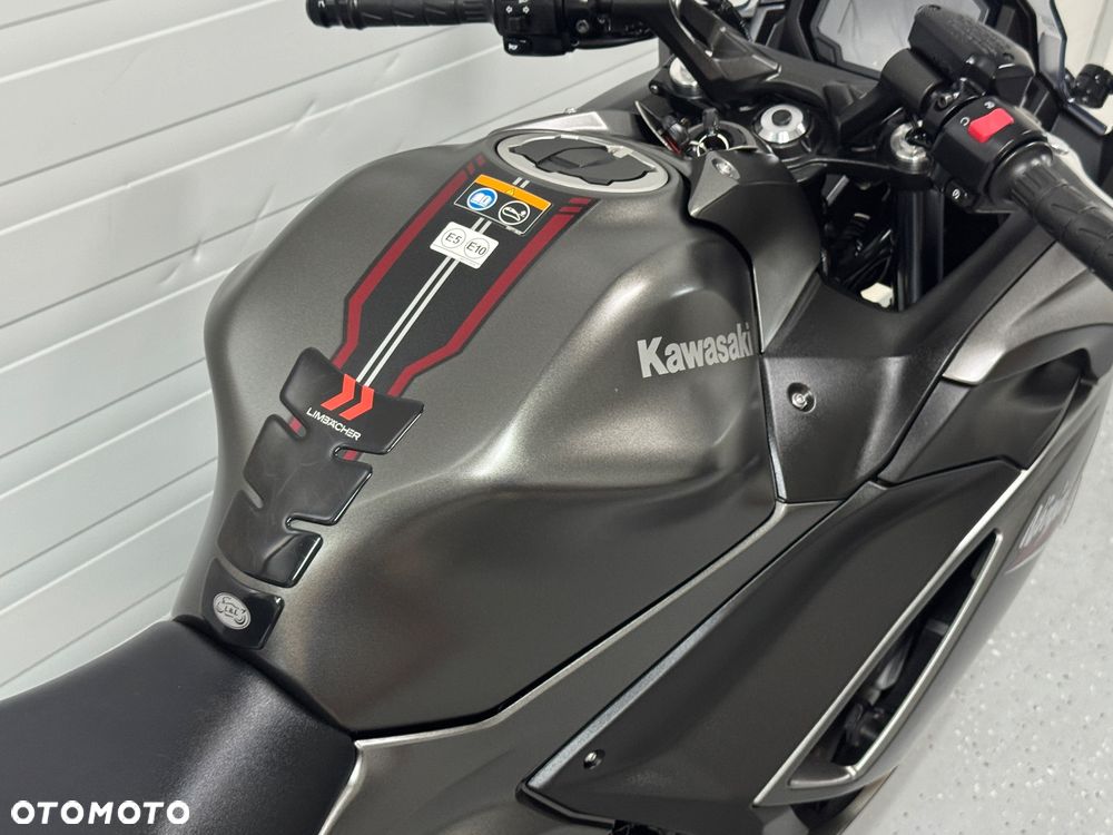 Kawasaki Ninja - 15