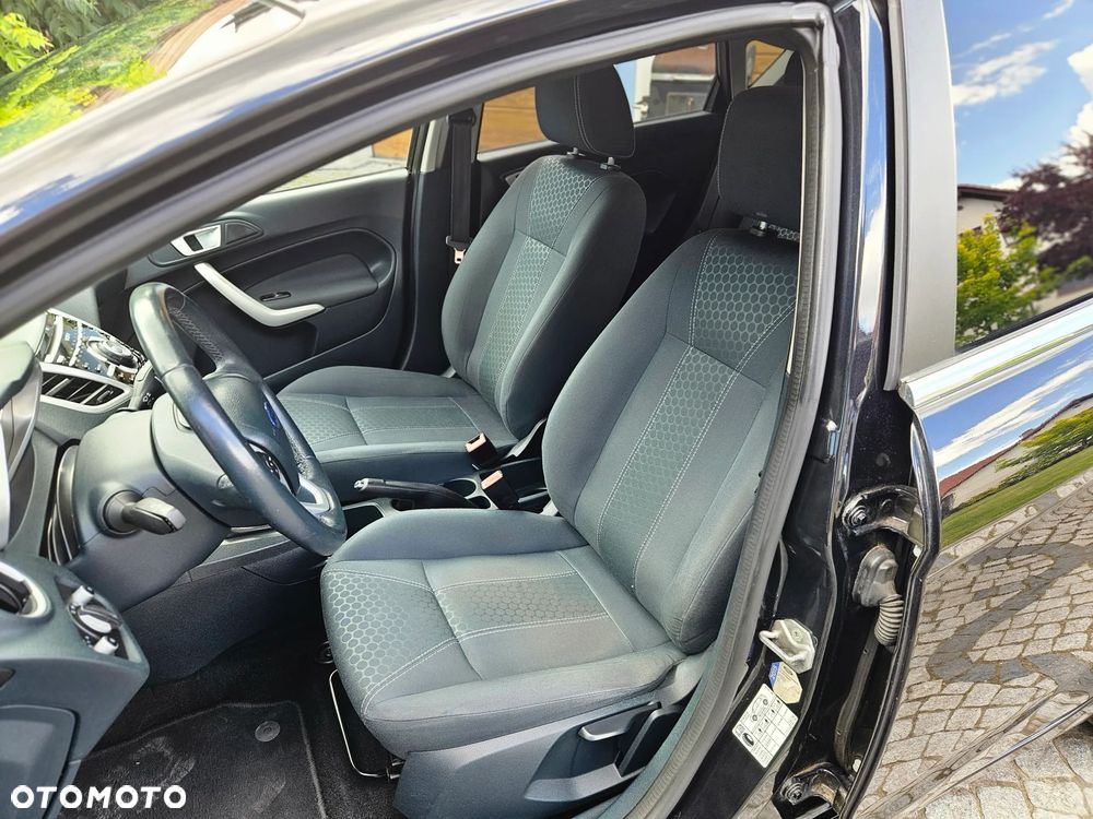 Ford Fiesta 1.25 Titanium X - 12