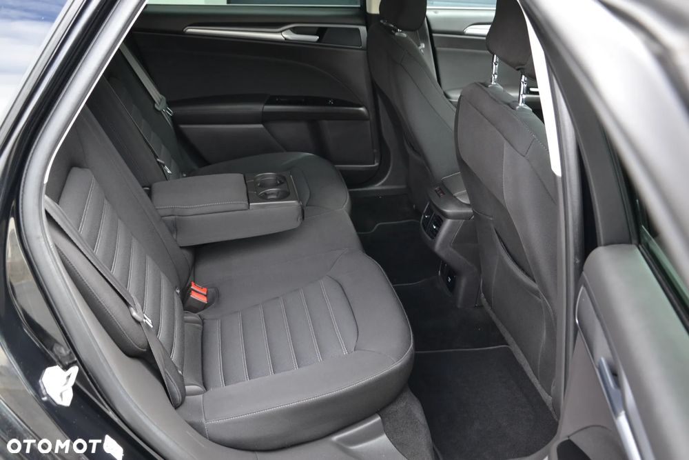 Ford Mondeo 2.0 TDCi Titanium PowerShift - 8