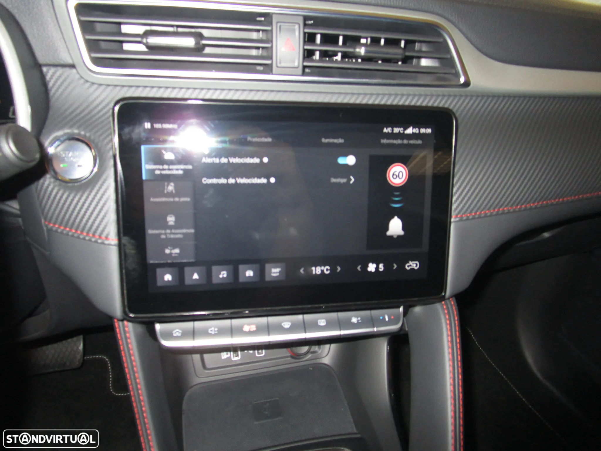 MG ZS EV 50.3 kWh Luxury - 29