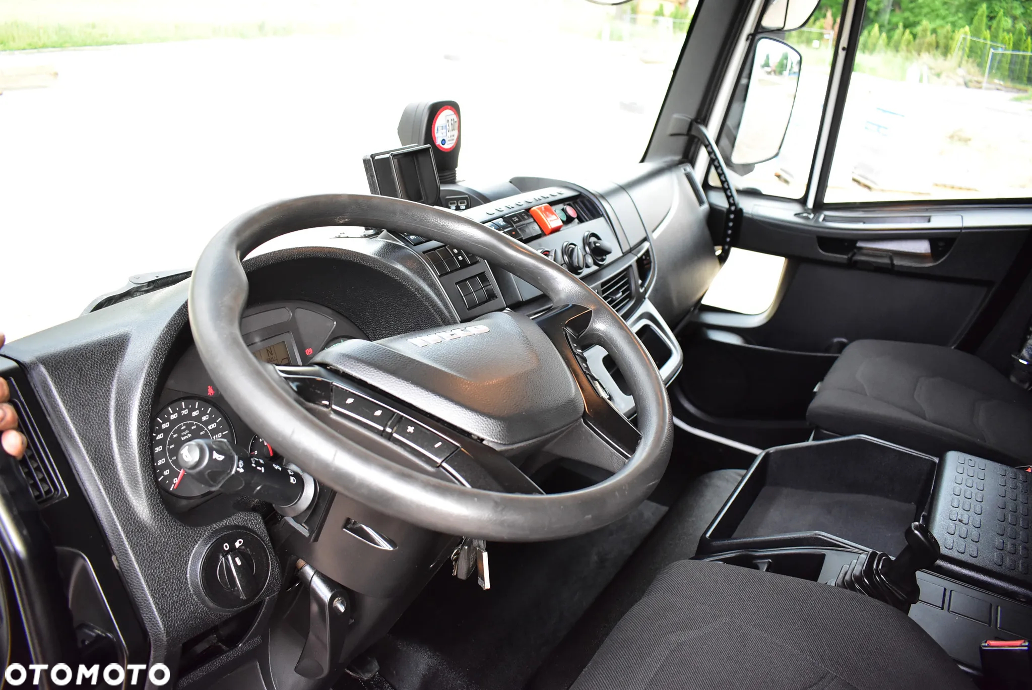 Iveco Eurocargo 140-250 Euro 6 Chłodnia / Mroźnia Drzwi +Winda ! Sprowadzona - 21