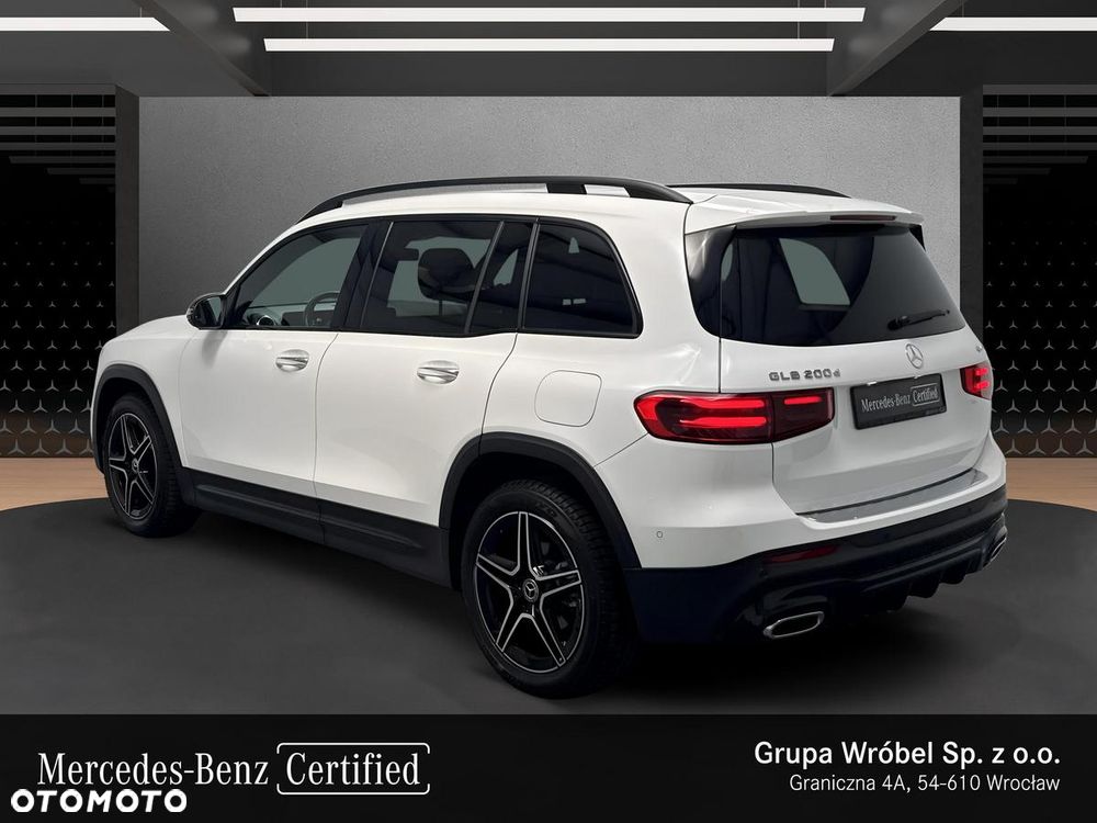 Mercedes-Benz GLB 200 d 4-Matic AMG Line 8G-DCT - 3