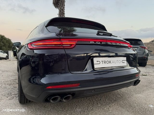 Porsche Panamera Sport Turismo - 17