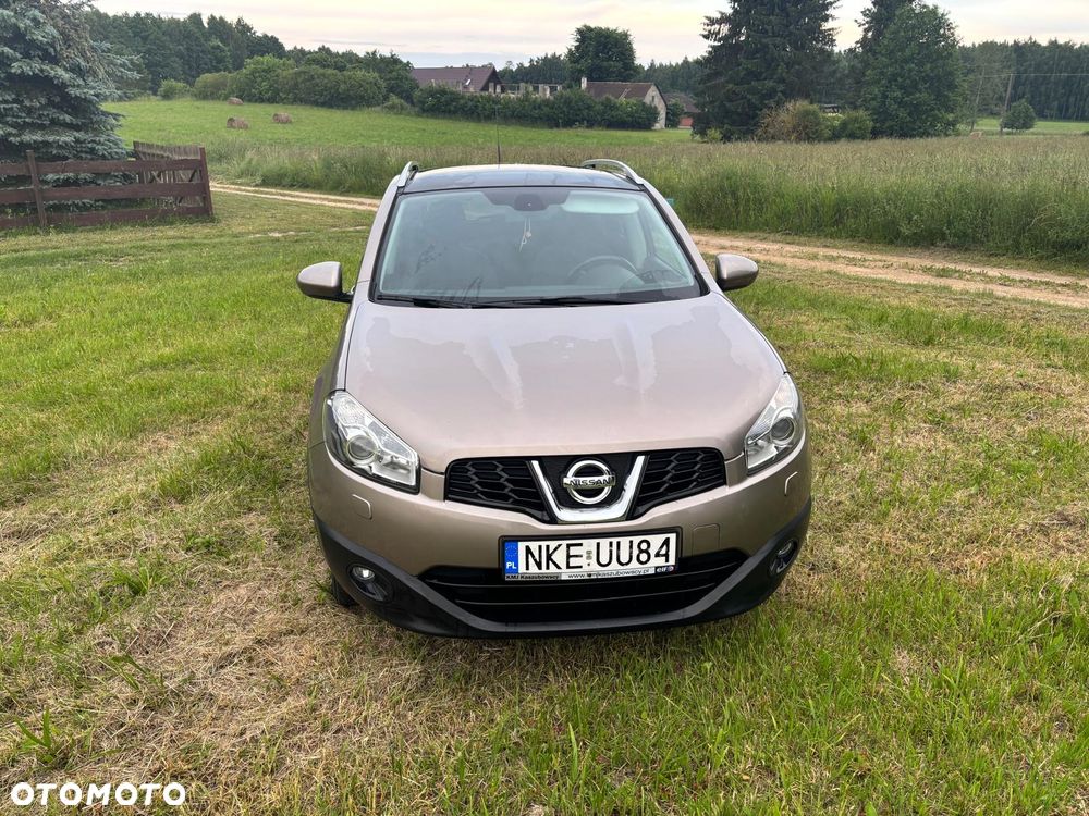 Nissan Qashqai 2.0 4x4 Lounge CVT - 25