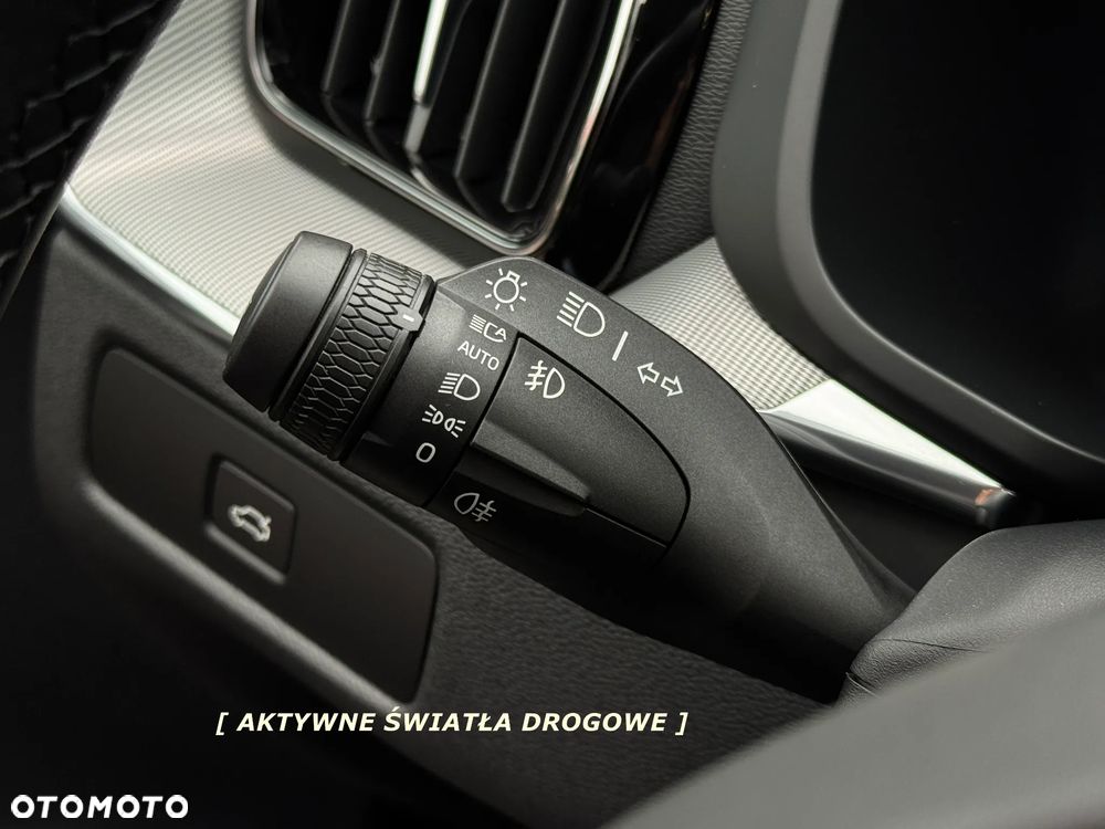 Volvo XC 60 B5 B AWD Geartronic RDesign - 20