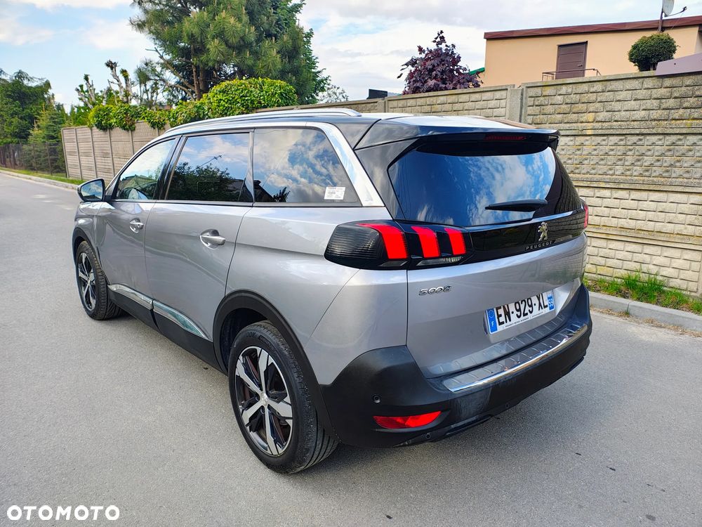 Peugeot 5008 - 7