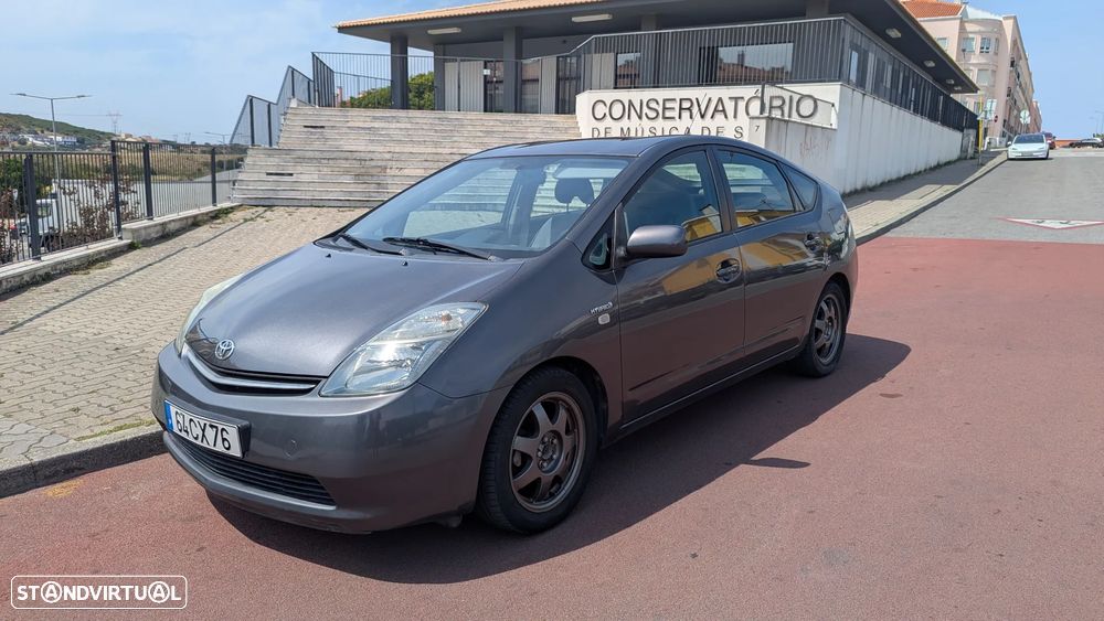 Toyota Prius 1.5 VVT-i HSD Sol - 22