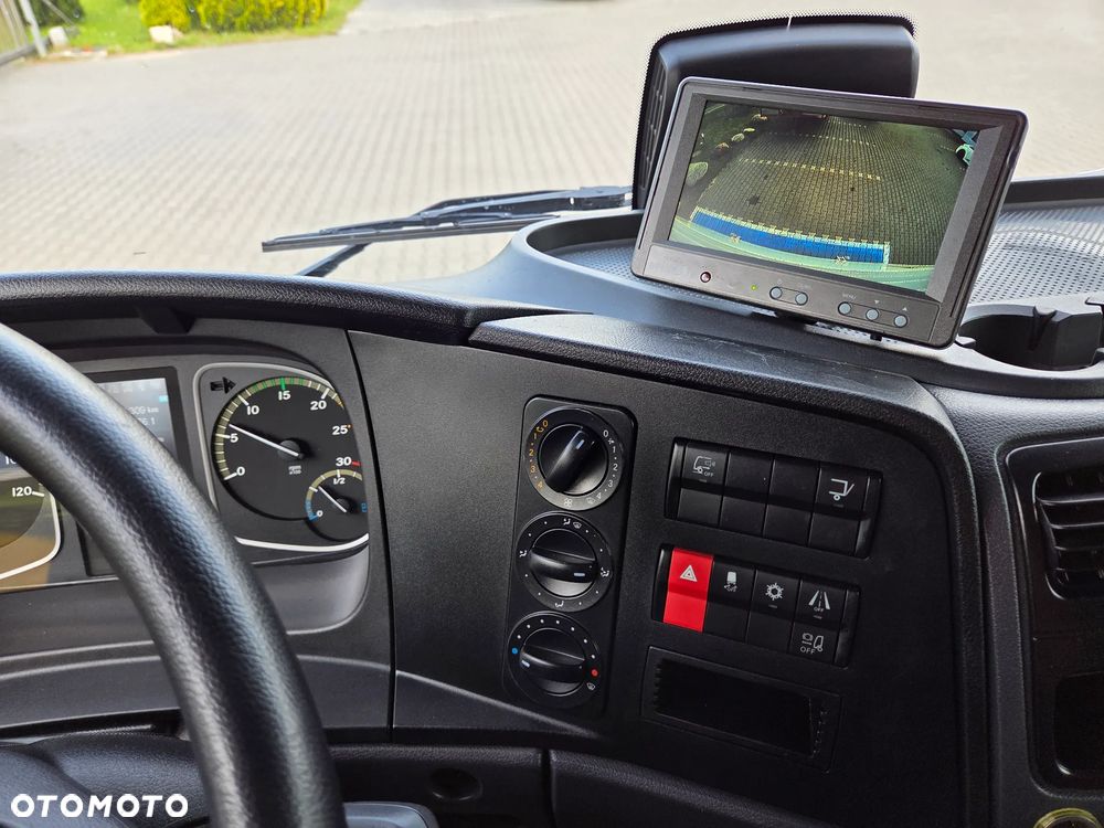 Mercedes-Benz Atego 1218 - 23