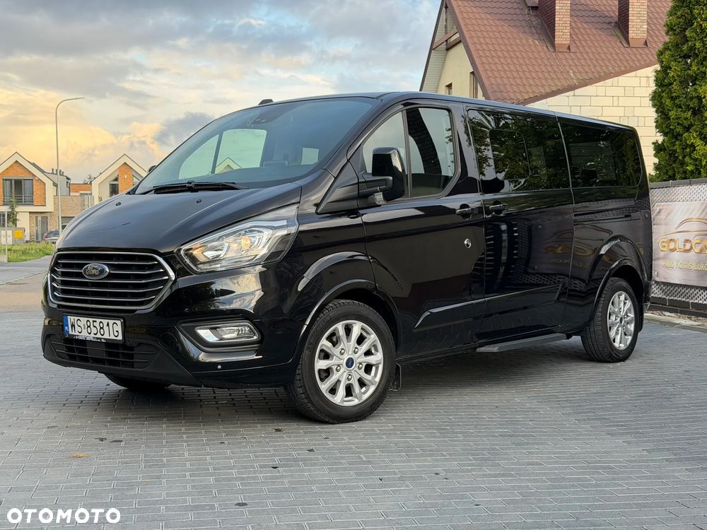 Ford Tourneo Custom - 3