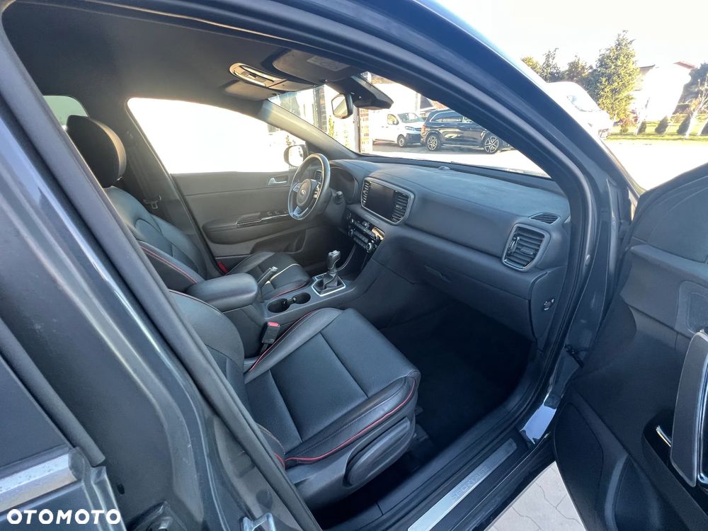 Kia Sportage 1.6 CRDI AWD Eco-Dynamics+ (48V M-H) DCT Black Edition - 9