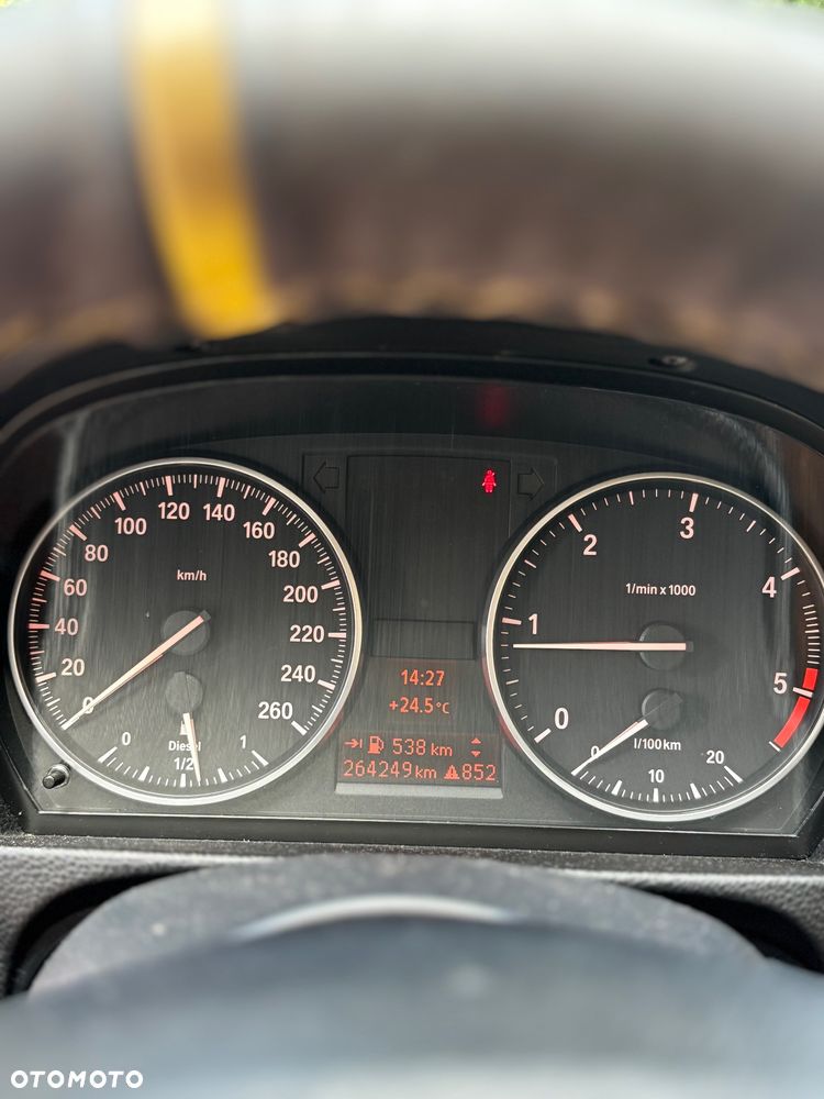 BMW Seria 3 320d - 11