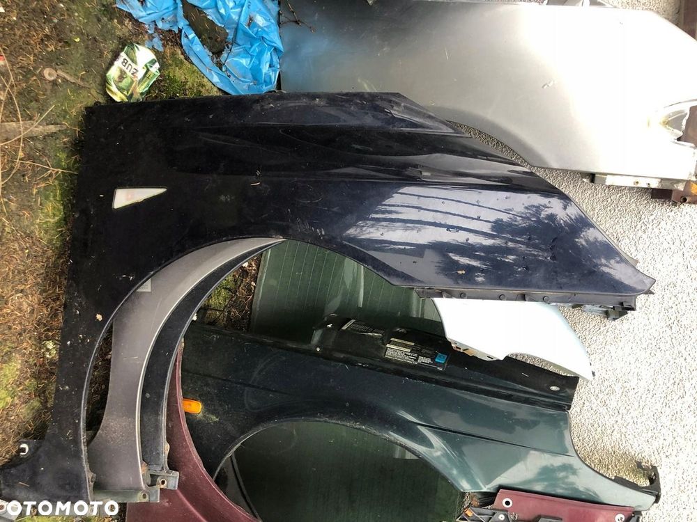 RENAULT ESPACE 4 IV BŁOTNIK PRAWY NIEBIESKI - 1