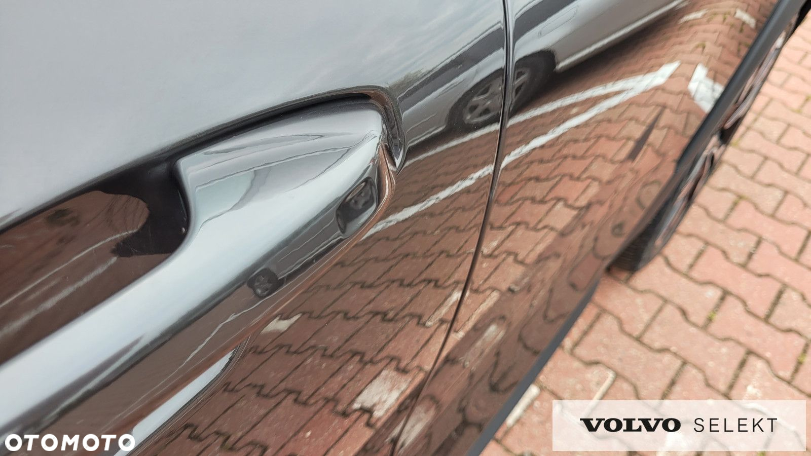Volvo V60 Cross Country - 12