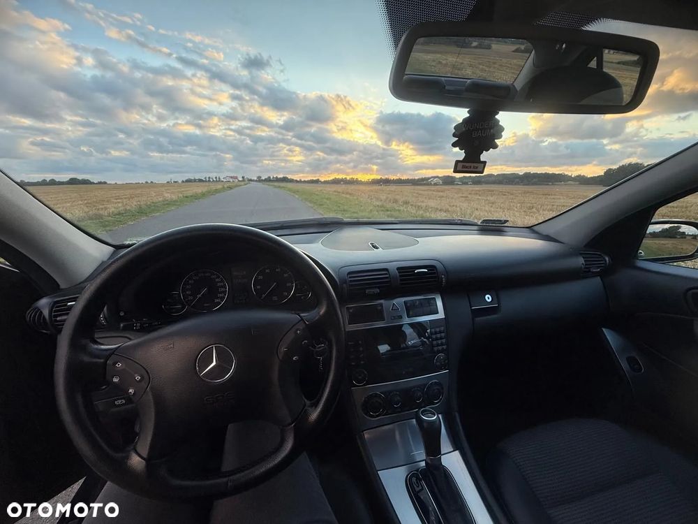 Mercedes-Benz Klasa C 180 Kompressor Automatik Avantgarde - 13