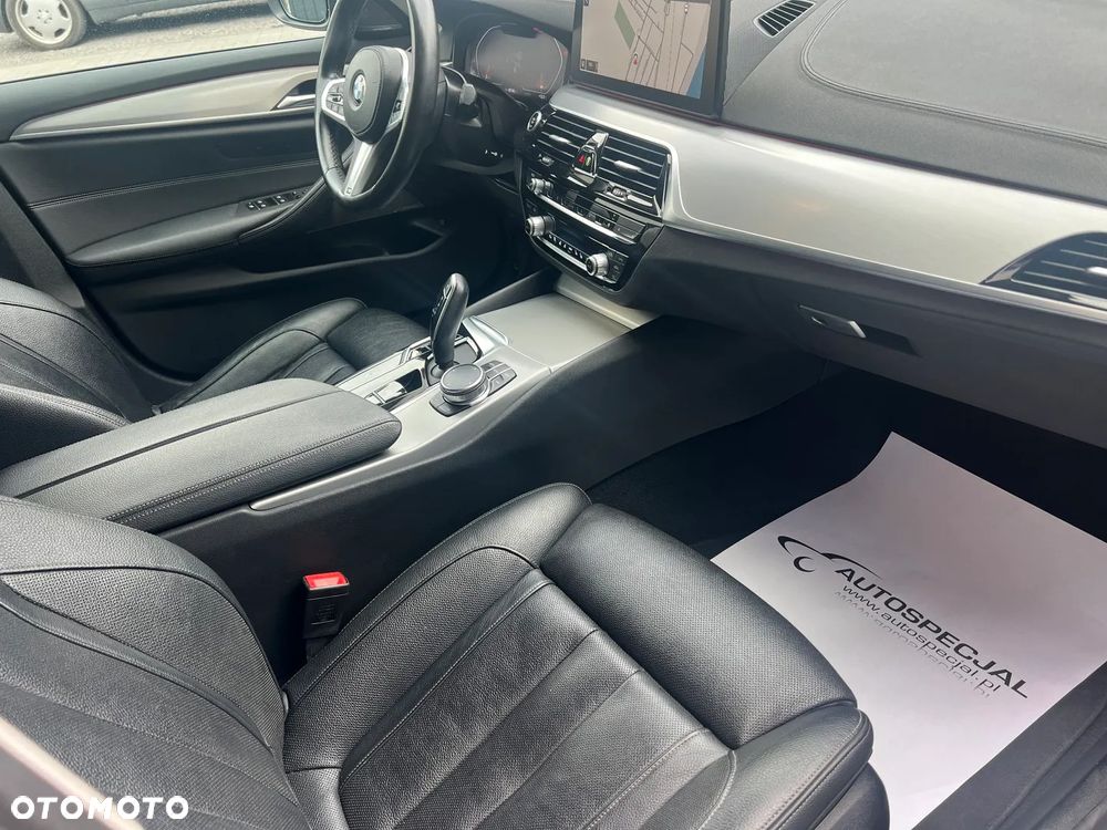 BMW Seria 5 - 16