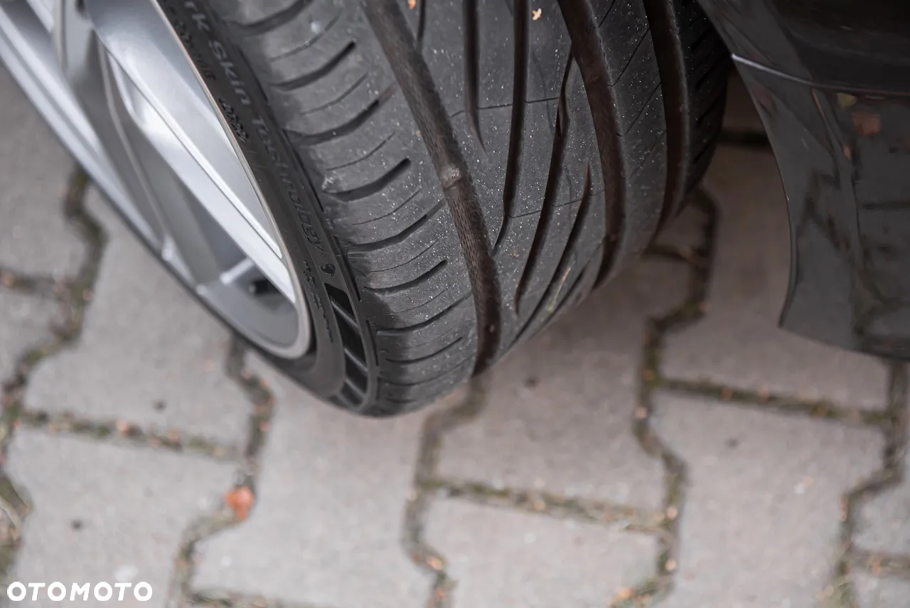 Audi A4 2.0 TDI DPF S line Sportpaket - 32